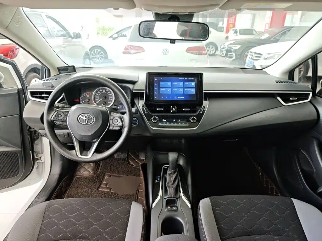Toyota Corolla — миниатюра 10