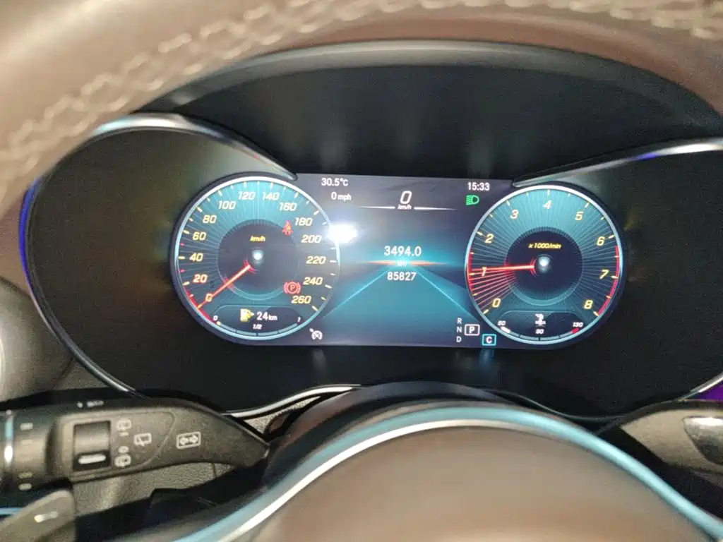 Mercedes-Benz GLC — миниатюра 12