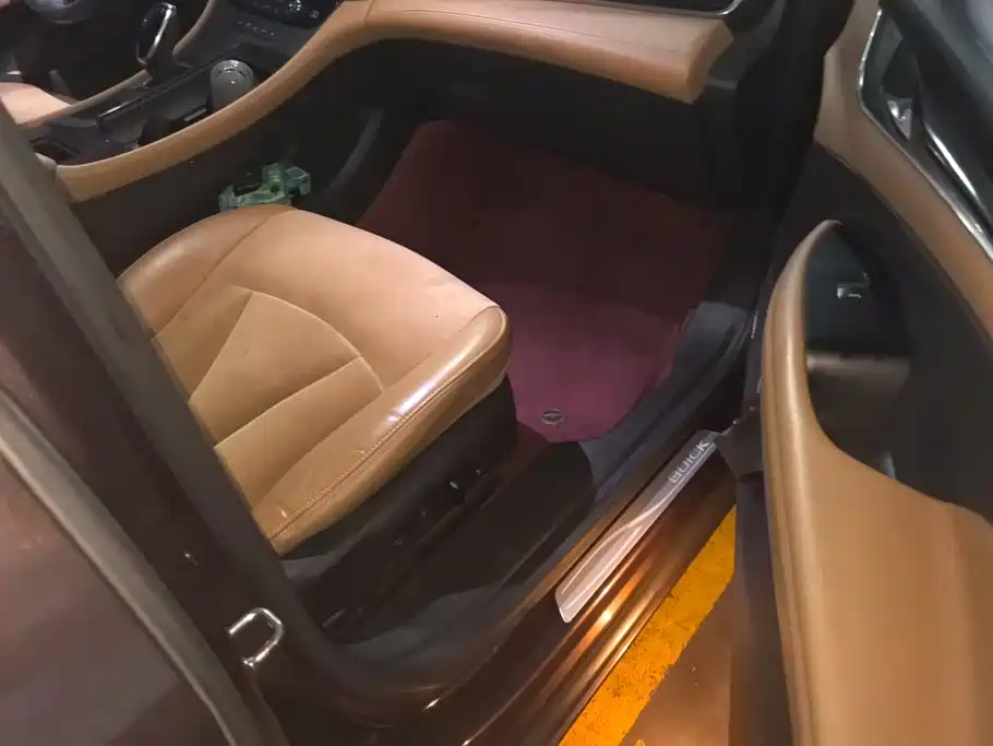 Buick LaCrosse — миниатюра 8