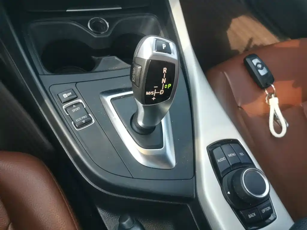 BMW 1 Series (Import) — миниатюра 14