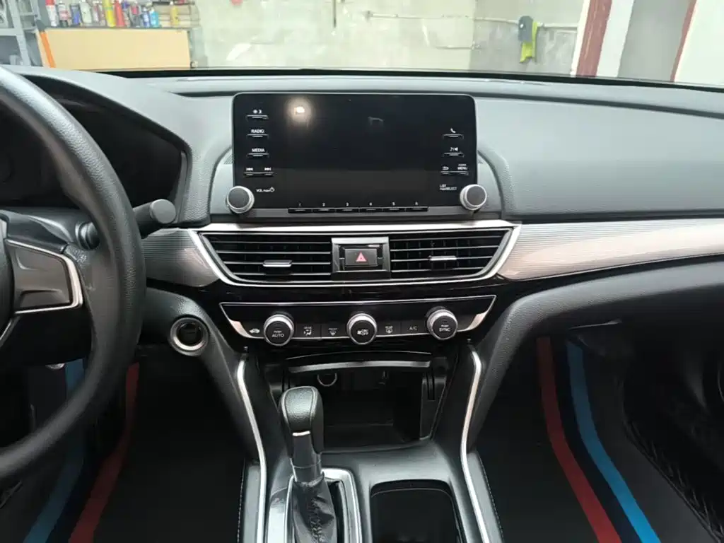 Honda Inspire — миниатюра 13