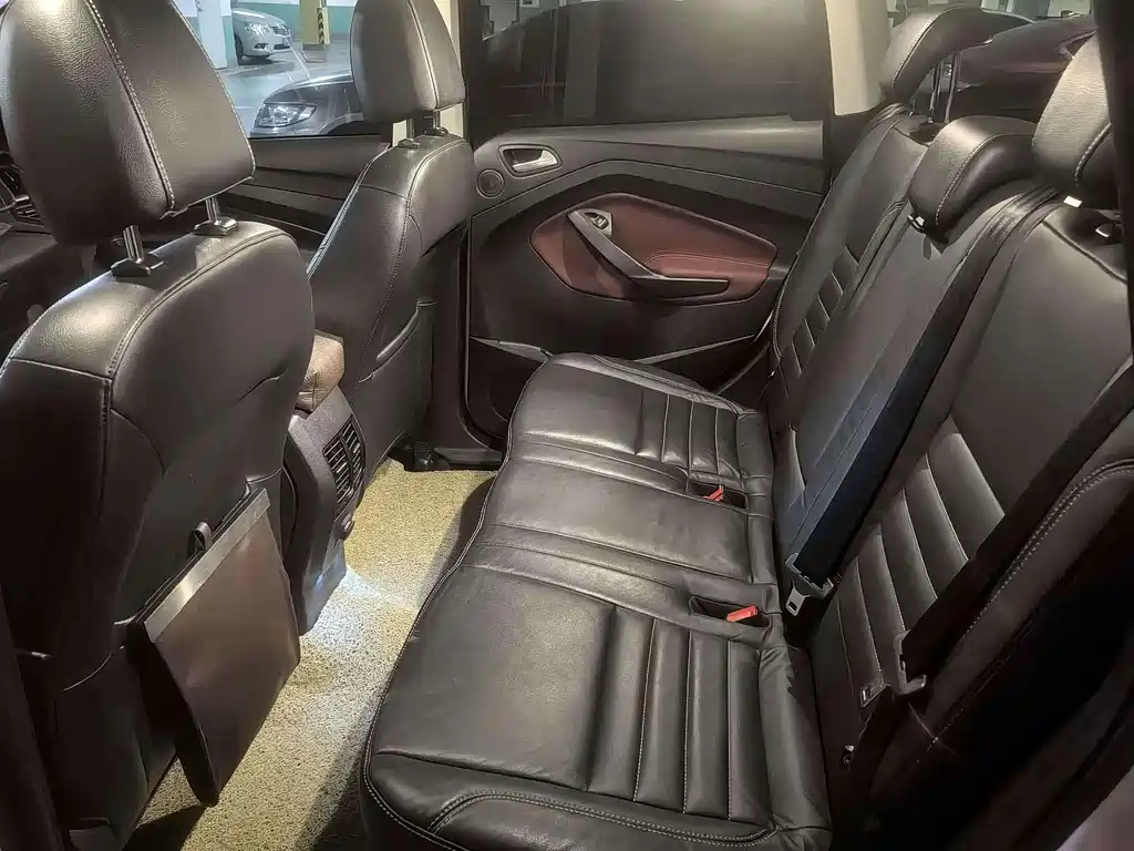 Ford Kuga — миниатюра 4
