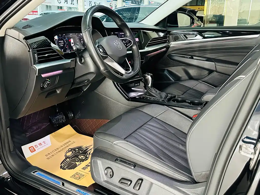 Volkswagen 帕萨特插电混动 — миниатюра 3