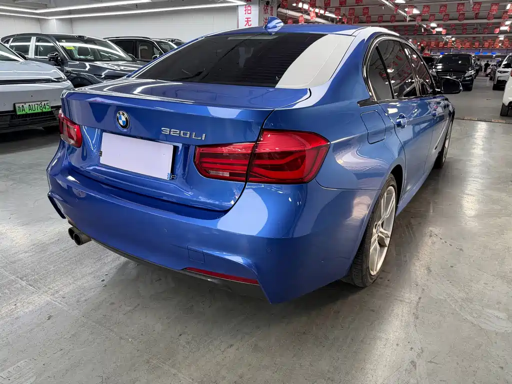 BMW 3 Series — миниатюра 10