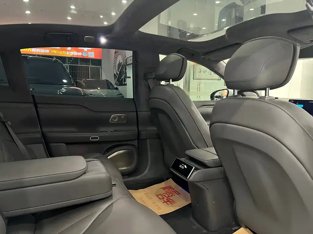 NIO ET7 — миниатюра 20
