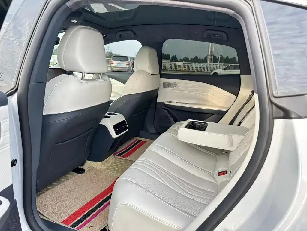 Geely Galaxy Galaxy E8 E8 2024 665km Smart Drive