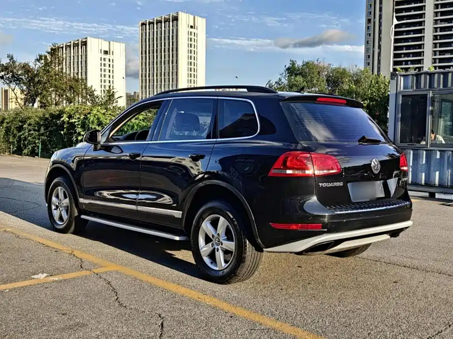 Volkswagen Touareg — миниатюра 5