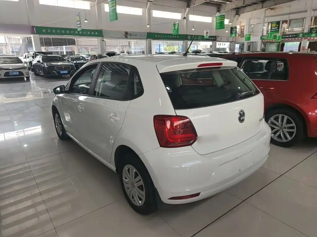 Volkswagen Polo — миниатюра 5