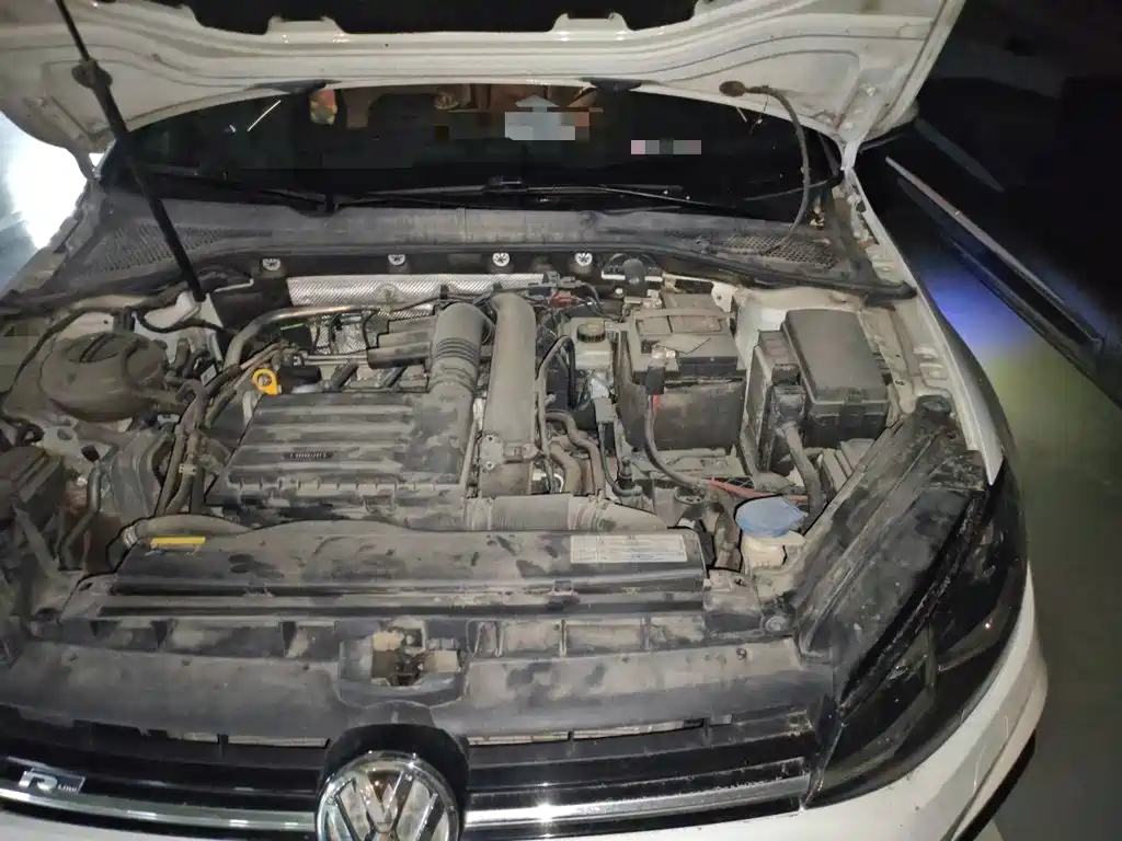 Volkswagen Golf — миниатюра 21