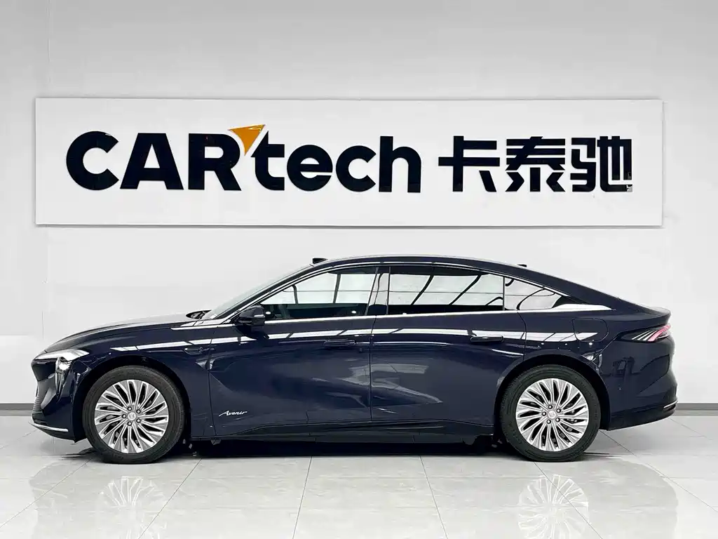 Buick Electra L7 — миниатюра 3