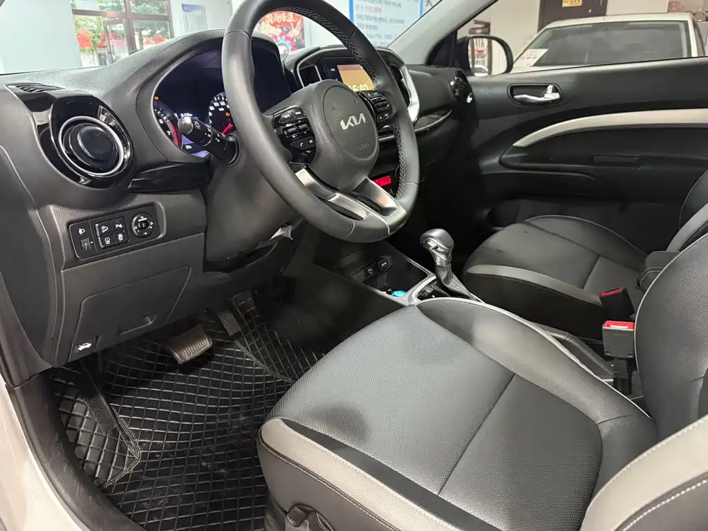 Kia KX1 1.4L CVT Sunroof Model, фото 10