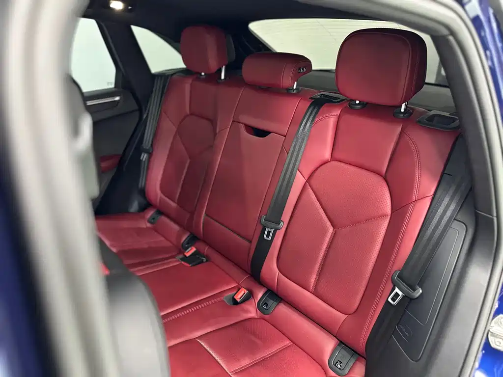 Porsche Macan — миниатюра 18