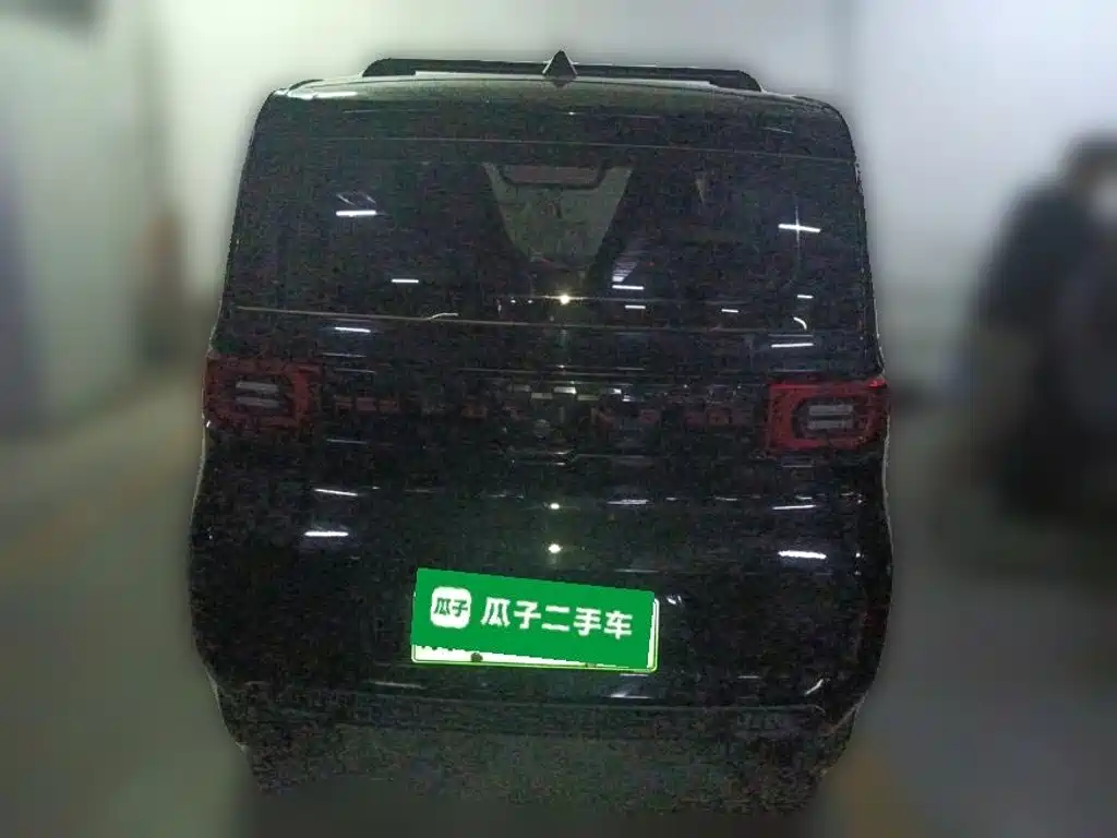 Wuling MINIEV — миниатюра 4
