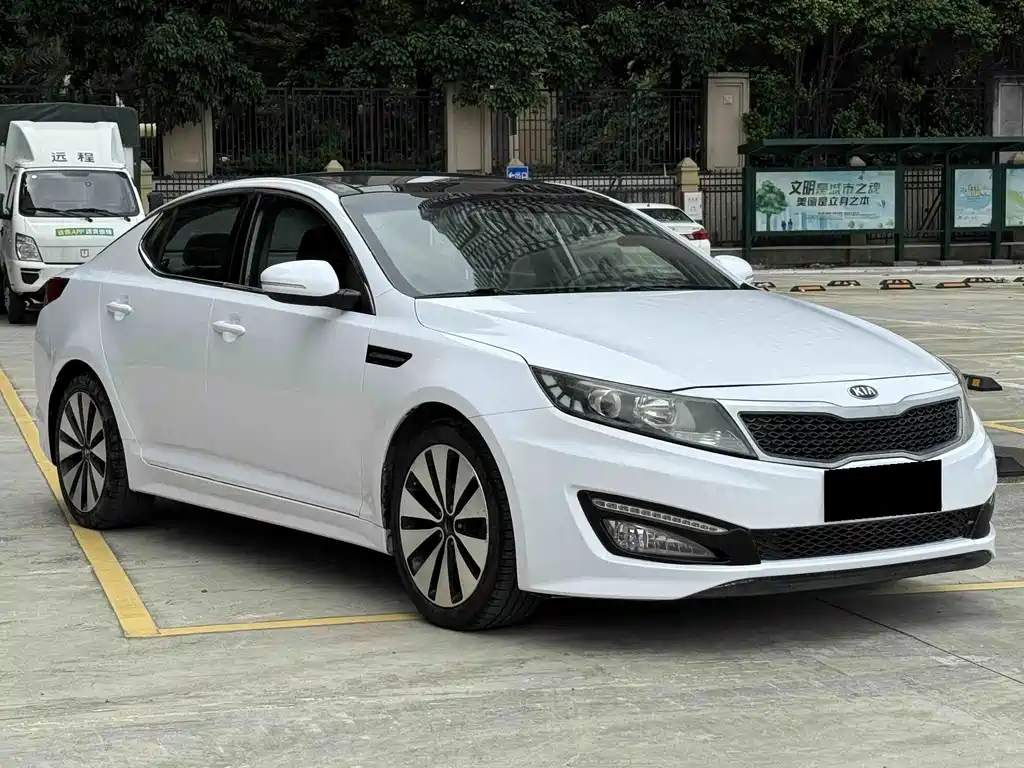 Kia K5 — миниатюра 5