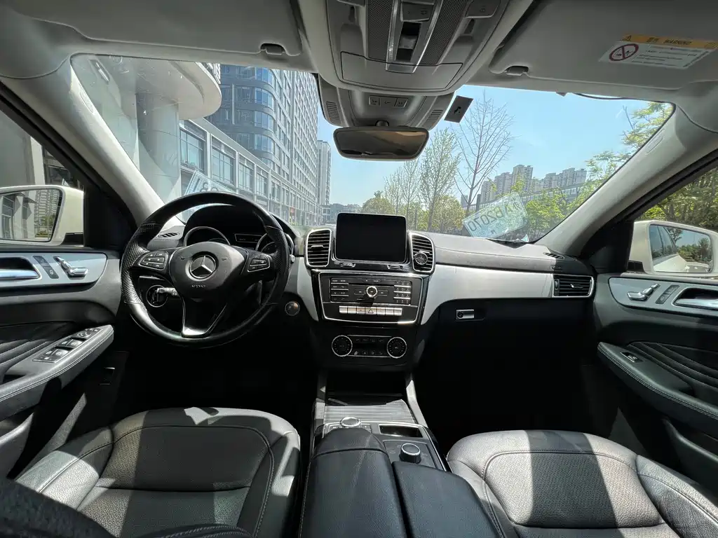 Mercedes-Benz GLE 2018 GLE 320 4MATIC SUV