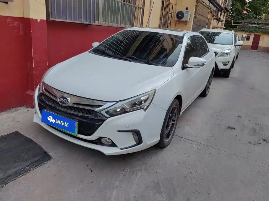 BYD Qin NEV