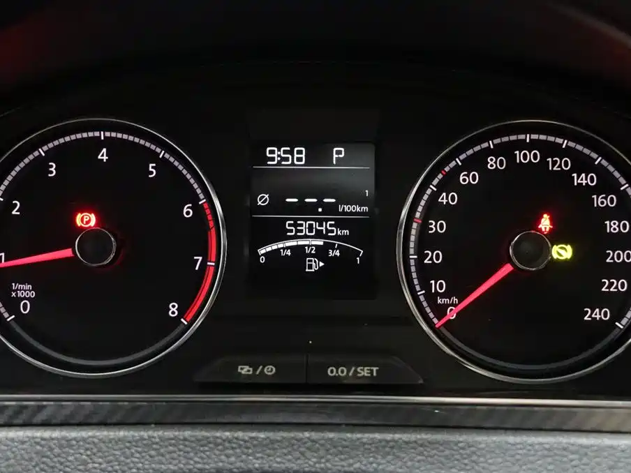 Volkswagen Santana — миниатюра 9