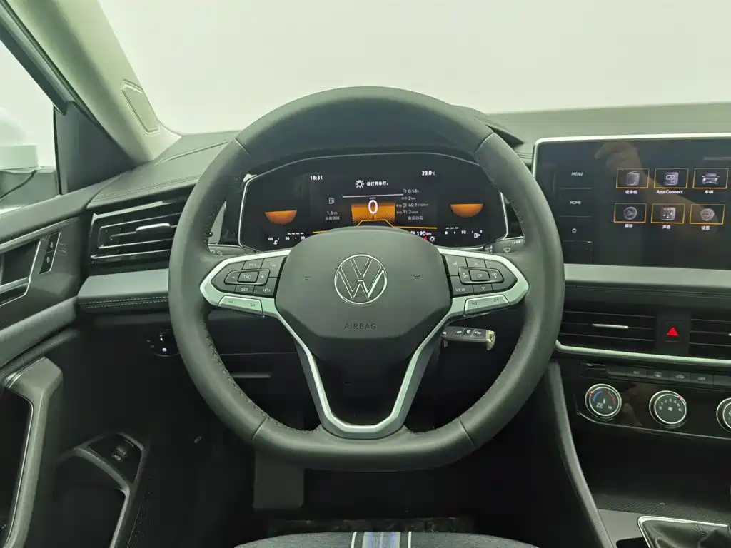 Volkswagen Sagitar — миниатюра 11
