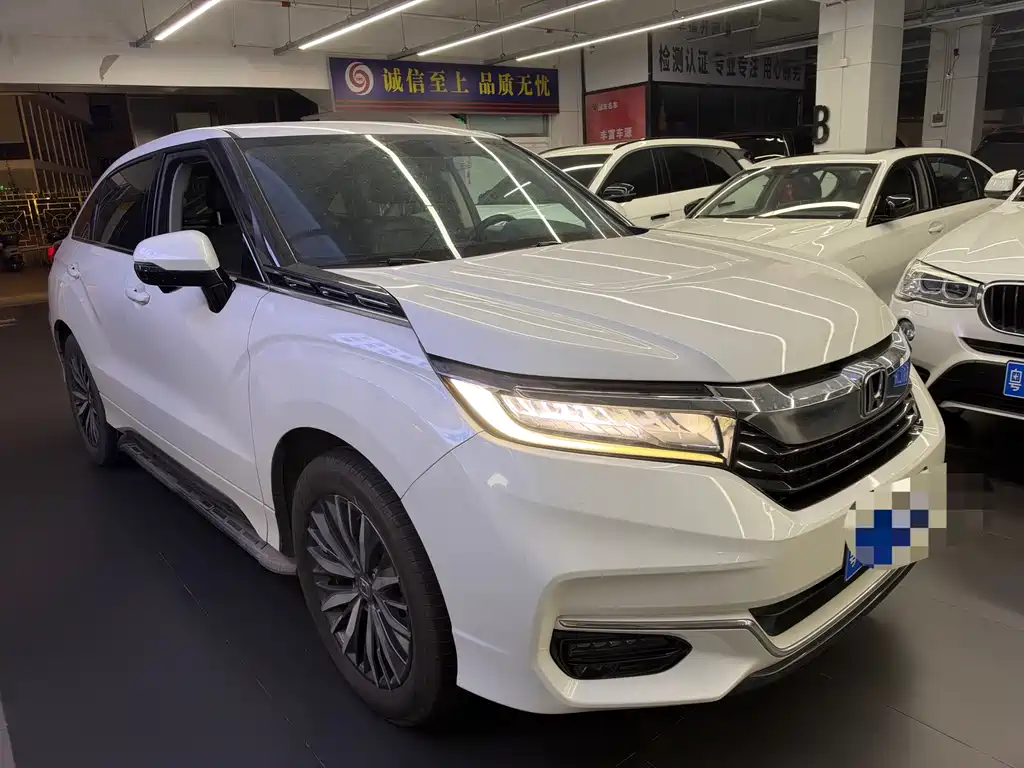 Honda Avancier — миниатюра 3