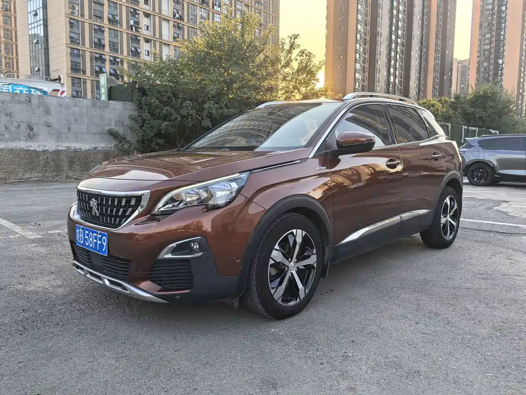 Peugeot 4008