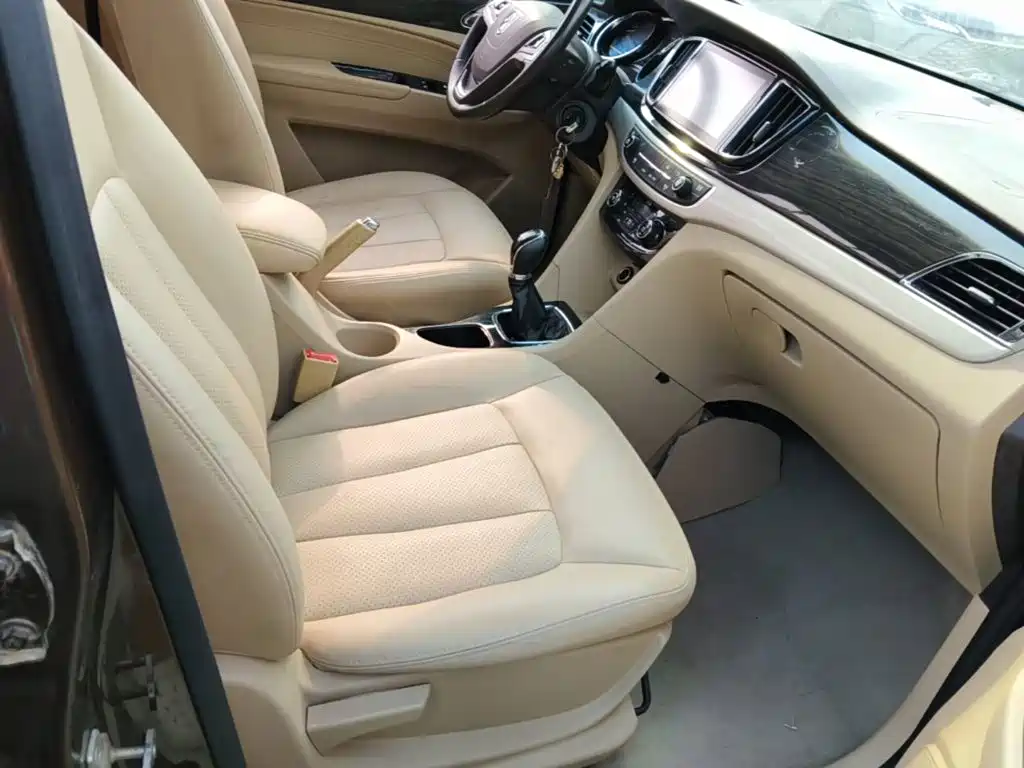 Baojun 730 — миниатюра 25