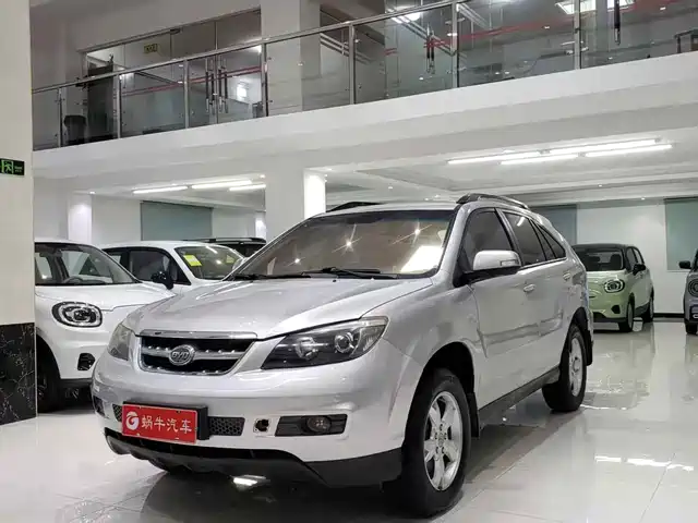2014 BYD S6