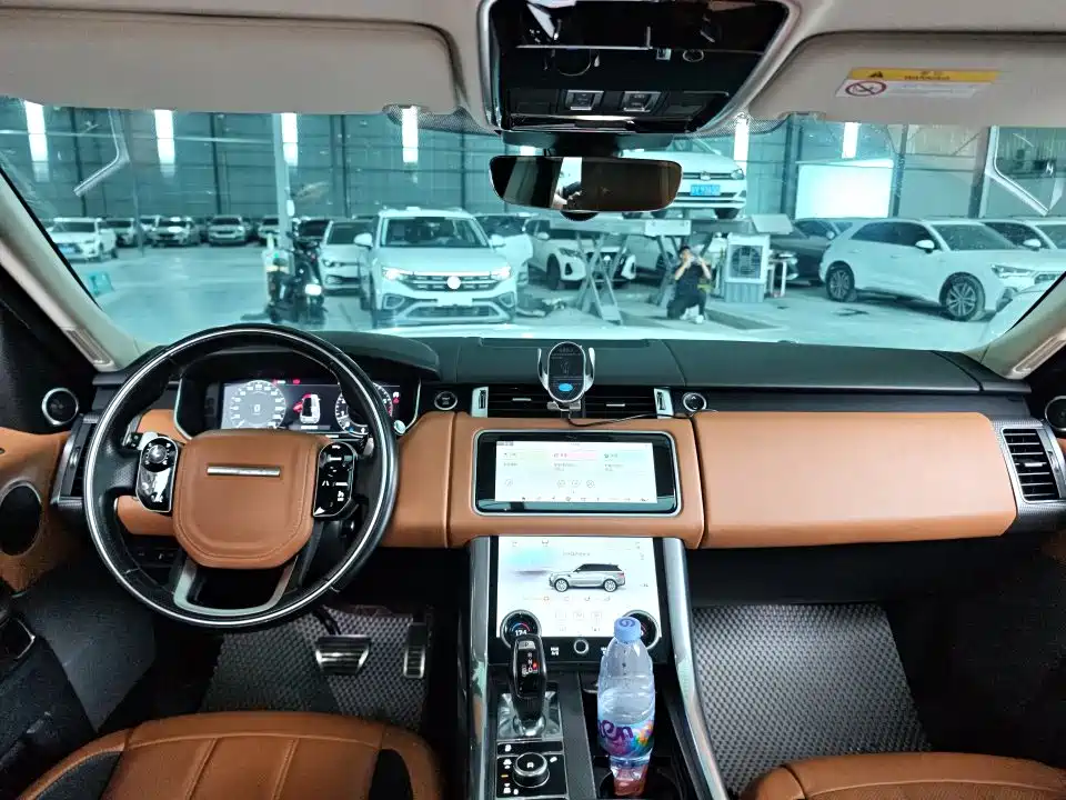 Land Rover Sport — миниатюра 3