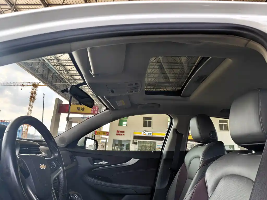 Chevrolet Malibu — миниатюра 12