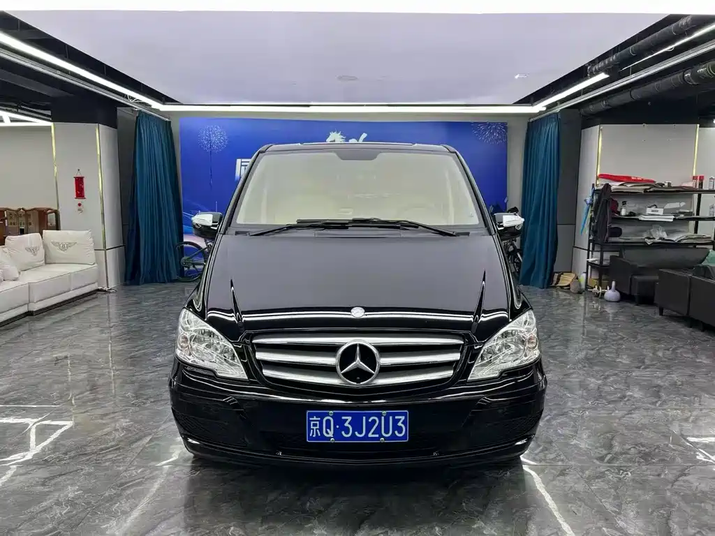 Mercedes-Benz Viano — миниатюра 2