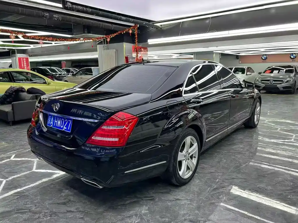 Mercedes-Benz S-Class — миниатюра 7