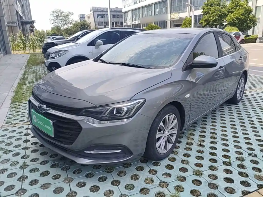 Chevrolet Monza — миниатюра 2