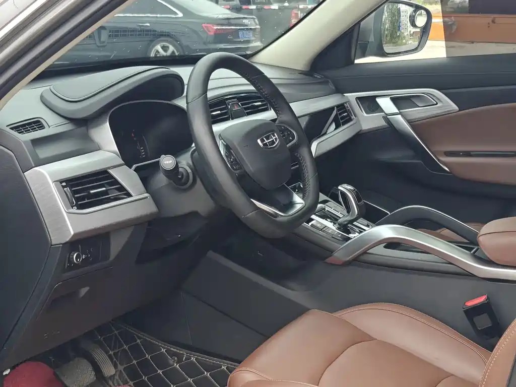 Geely Boyue — миниатюра 4