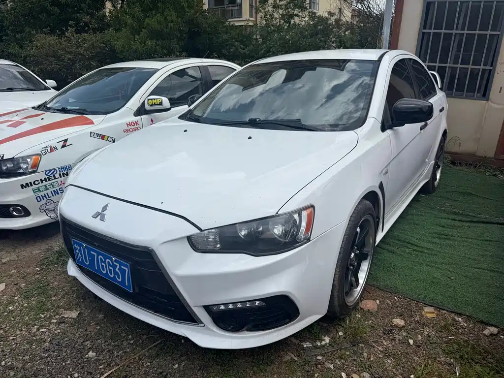 Купить Mitsubishi Lancer EX