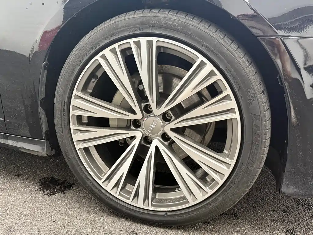 Audi A6L — миниатюра 21