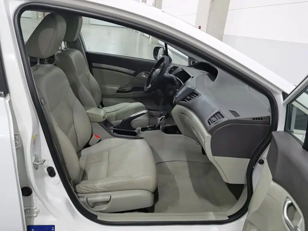 Honda Civic — миниатюра 23