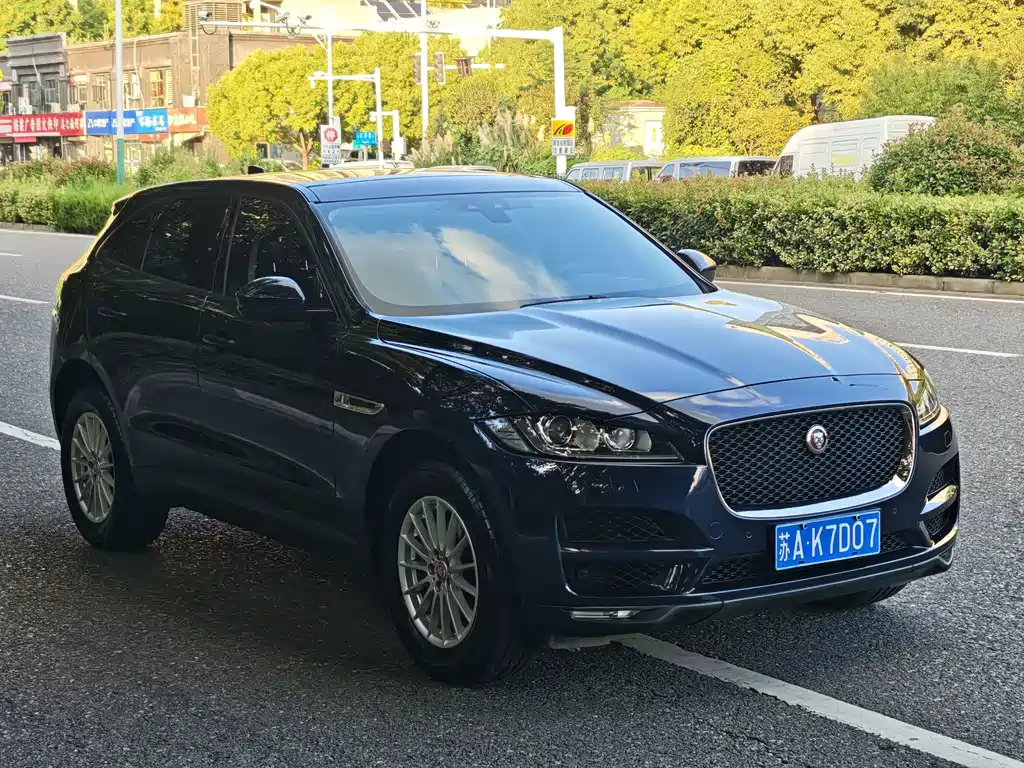Jaguar F-PACE — миниатюра 6