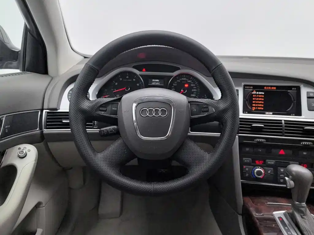 Audi A6L — миниатюра 11