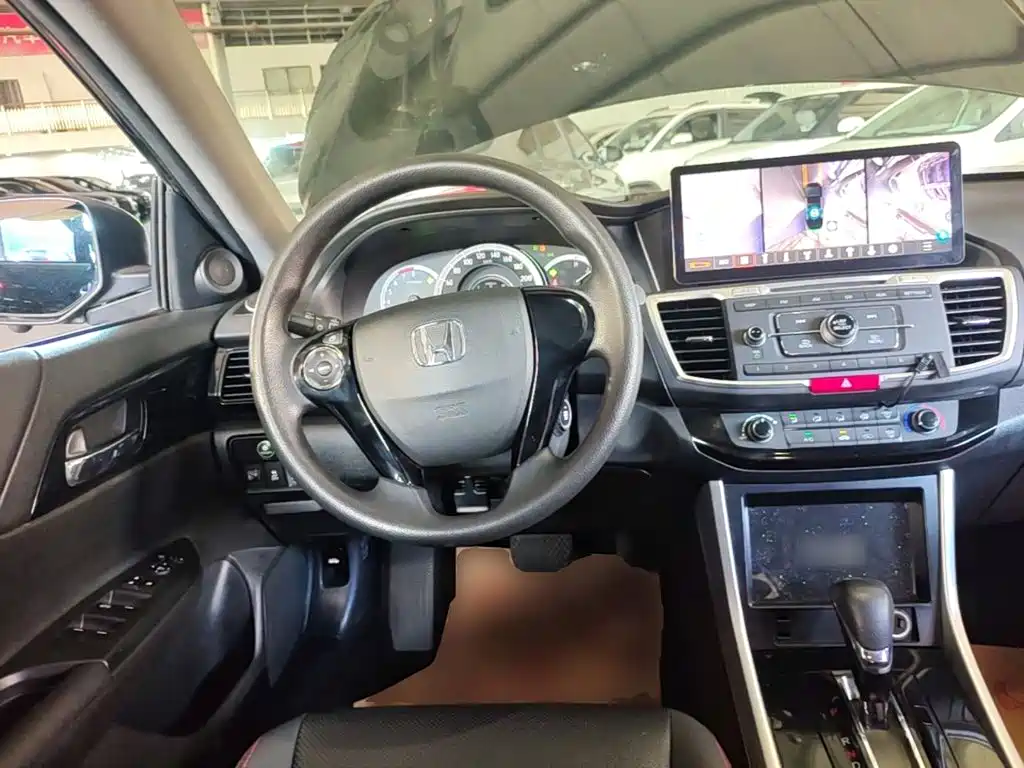 Honda Accord — миниатюра 11