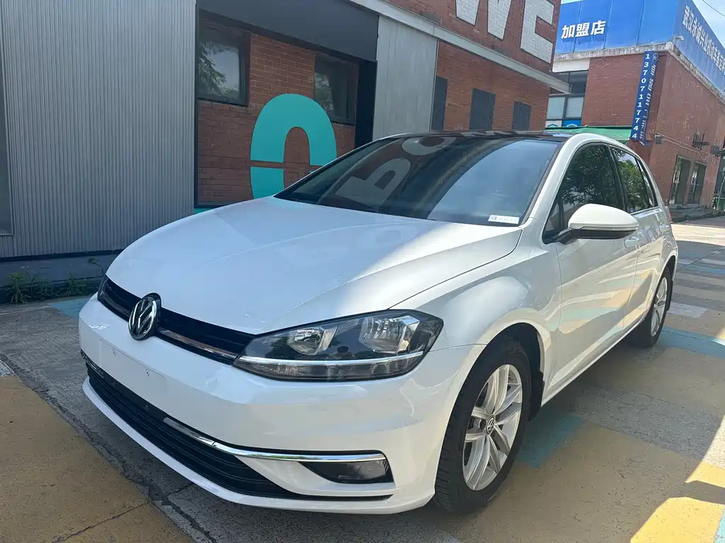 Volkswagen Golf 2020