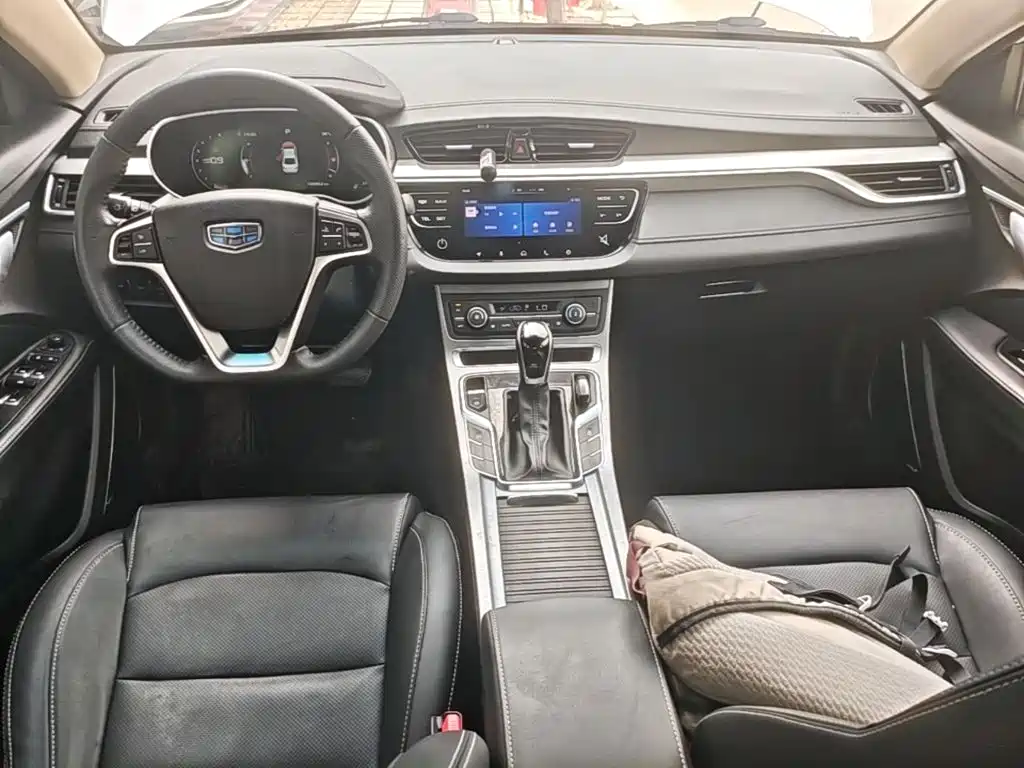 Geely Emgrand — миниатюра 10