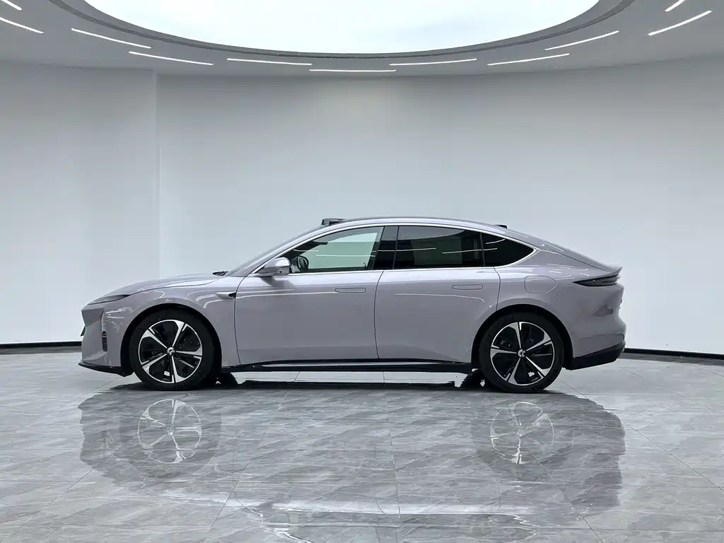 NIO ET5 — миниатюра 10