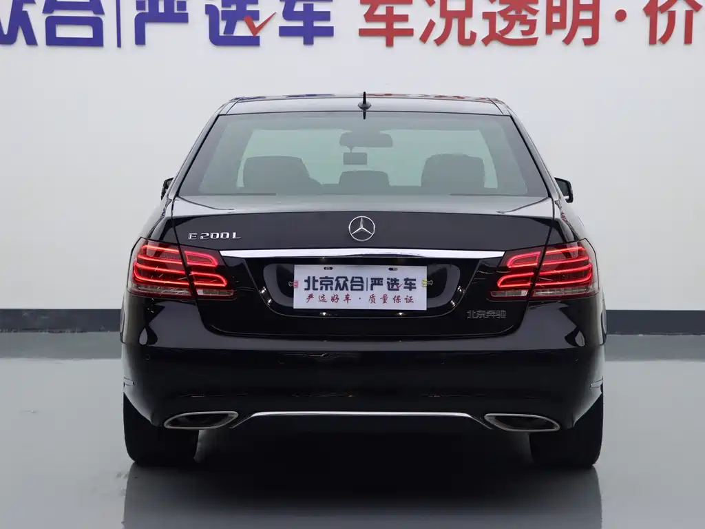 Mercedes-Benz E-Class — миниатюра 22