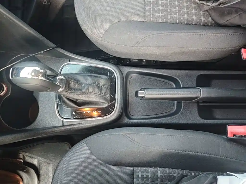 Volkswagen Polo — миниатюра 14