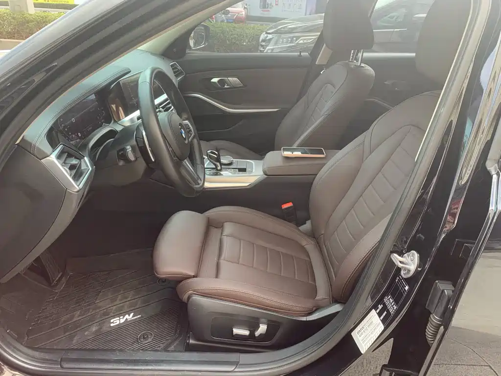 BMW 3 Series — миниатюра 7