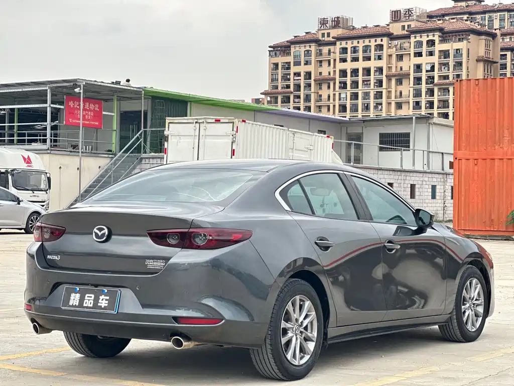 Mazda 3 Axela — миниатюра 18