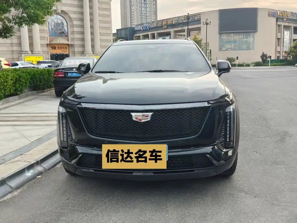 Cadillac XT5 — миниатюра 3