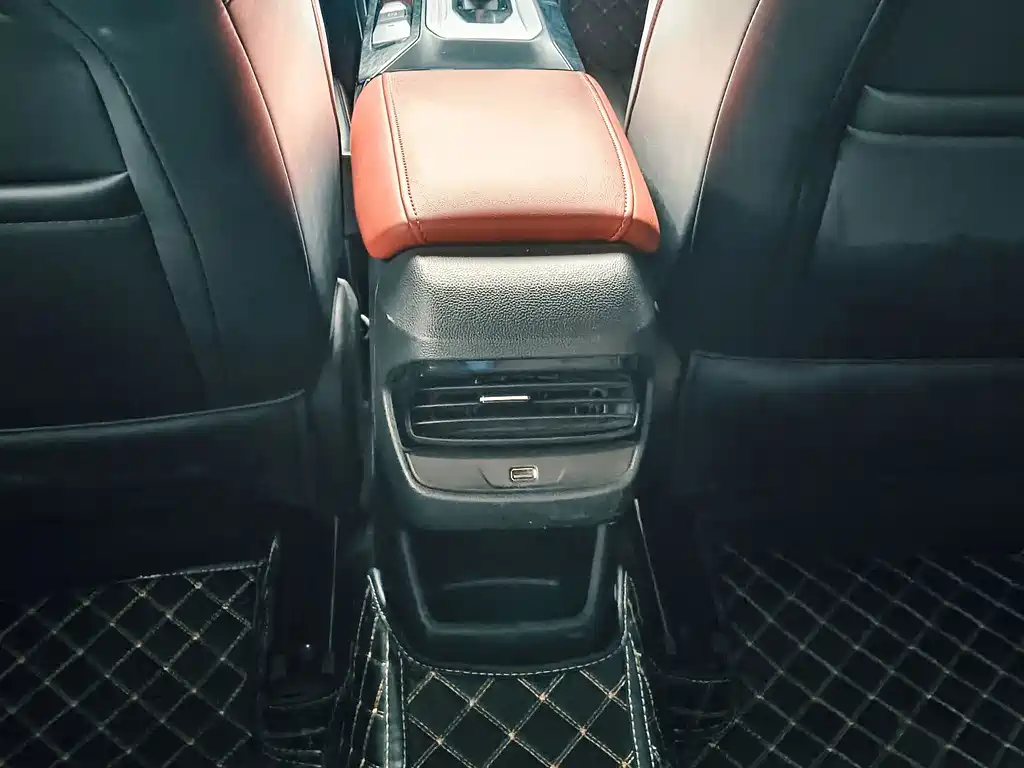 MG MG5 — миниатюра 11