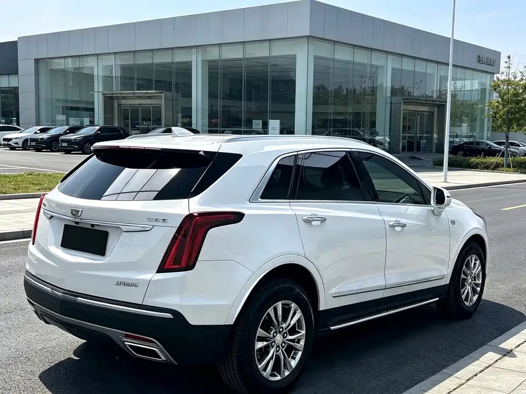Cadillac XT5 — миниатюра 10