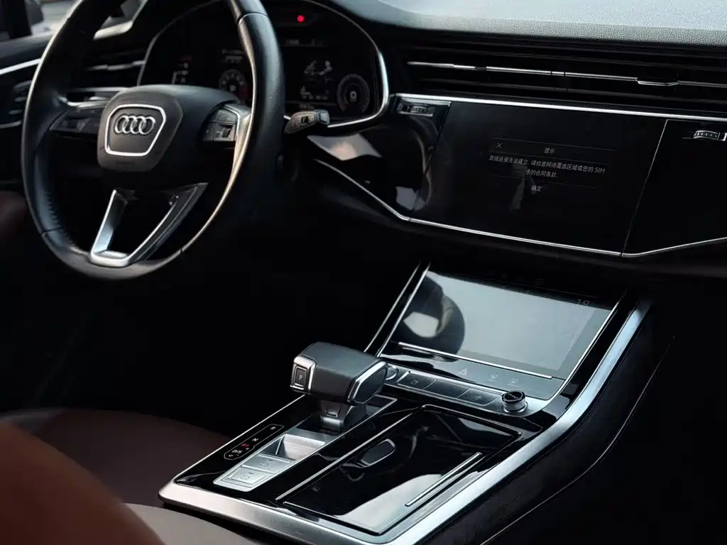 Audi Q7 — миниатюра 9