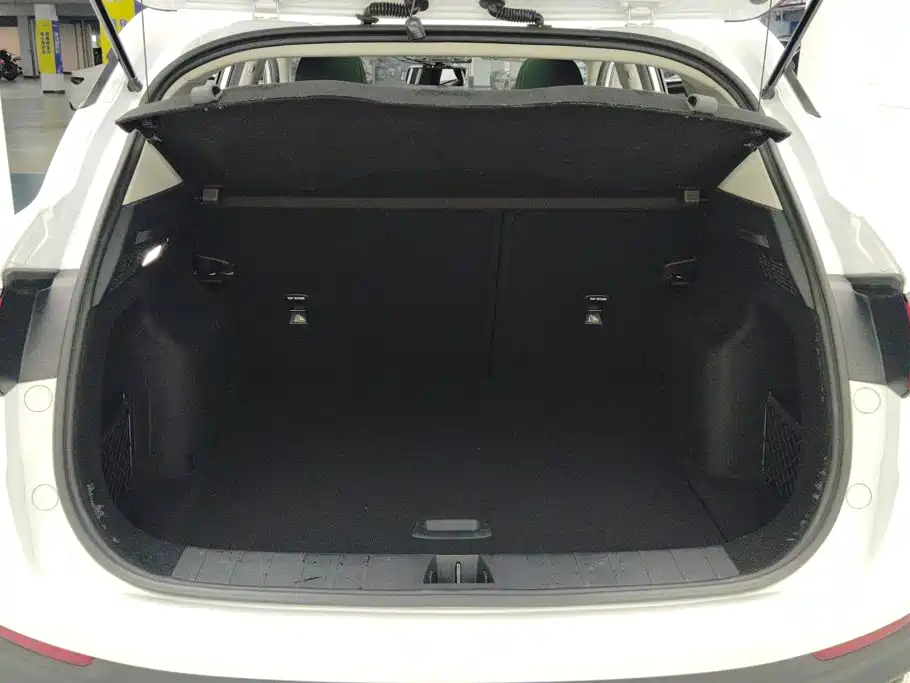 Geely Binyue — миниатюра 4